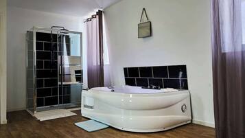 Een douche, een haardroger