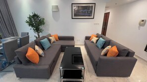 Apartment - 1 BR Flat By Plotseeker Vacation Rental Dubai (Dubai)