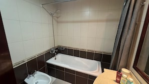 Apartment - 1 BR Flat By Plotseeker Vacation Rental Dubai (Dubai)