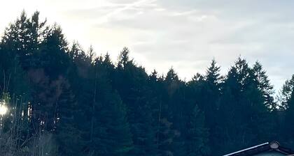 Apartment „Lerchenglück“ mit privater Terrasse, Gemeinschaftsgarten und WLAN