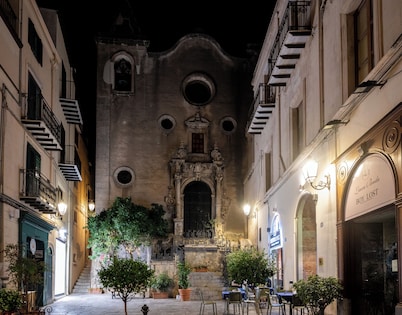 BM SUITES CEFALU'