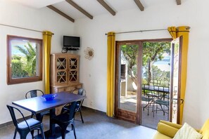 Dining - Family Villa in Porto-Vecchio (Porto Vecchio)
