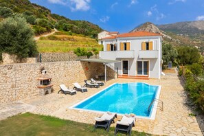 Villa | 3 bedrooms - Villa Alexandra in Kato Katelios (Kefalonia)