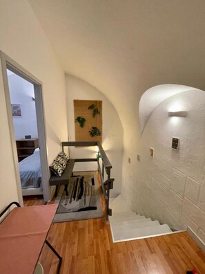2 bedrooms, desk, iron/ironing board, free WiFi - BasicPoint Residence - Budapest Downtown (Budapest)