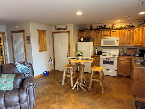 Interior - Cozy Cabin feel & picturesque views of Grand Lake! (Afton)