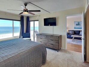3 bedrooms, iron/ironing board, Internet, bed sheets - Sun Caper 505 | Water Views + Resort Amenities (Fort Myers Beach)