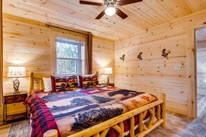 WiFi, bed sheets - Shenandoah Shenanigans Mountain Retreat - Game Room - Hot Tub - Fire Pit (Shenandoah)