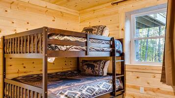 WiFi, bed sheets