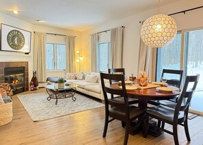 Dining - Birch Hollow- Pool, Hot tub, Gym, Sauna! (Killington)