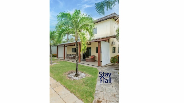 Villa | Exterior