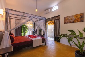 1 camera, una scrivania, Wi-Fi gratuito, lenzuola