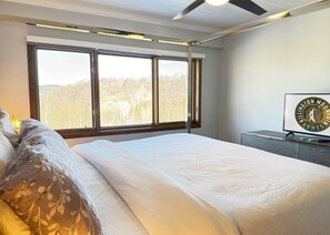 Desk, iron/ironing board, travel crib, WiFi