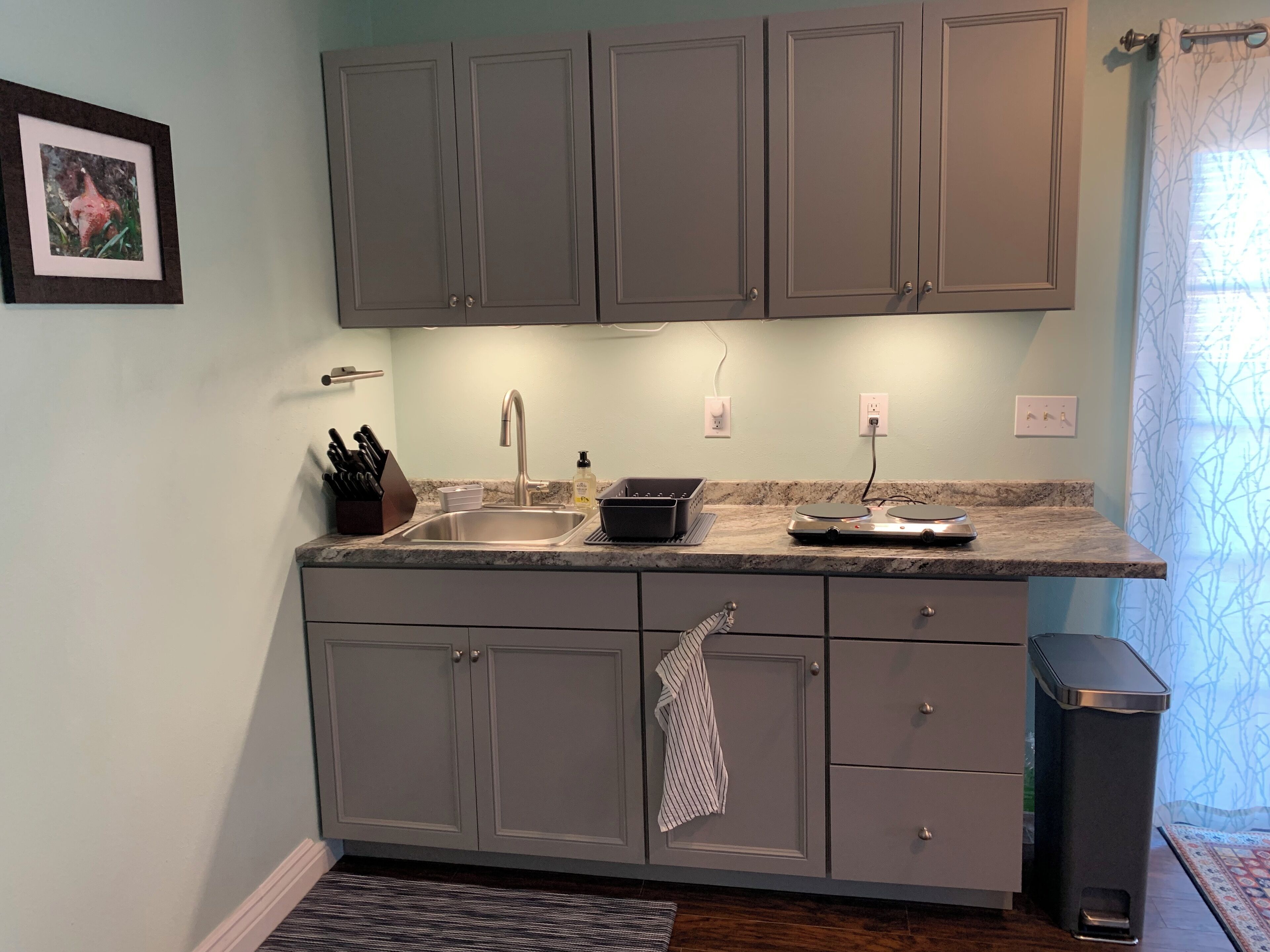 Mikroaaltouuni, uuni, liesi