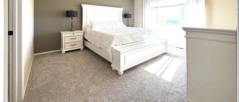 Strykejern/-brett, wi-fi og sengetøy