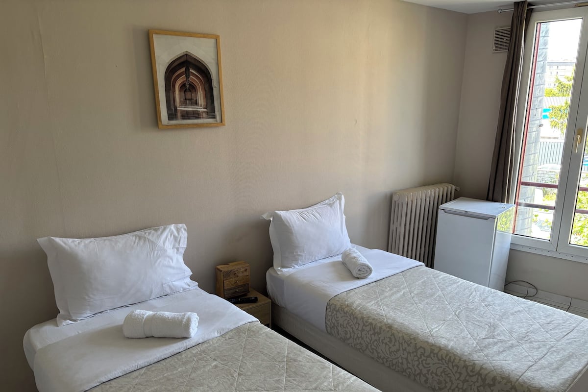 Zweibettzimmer | Kostenloses WLAN, BettwÀsche