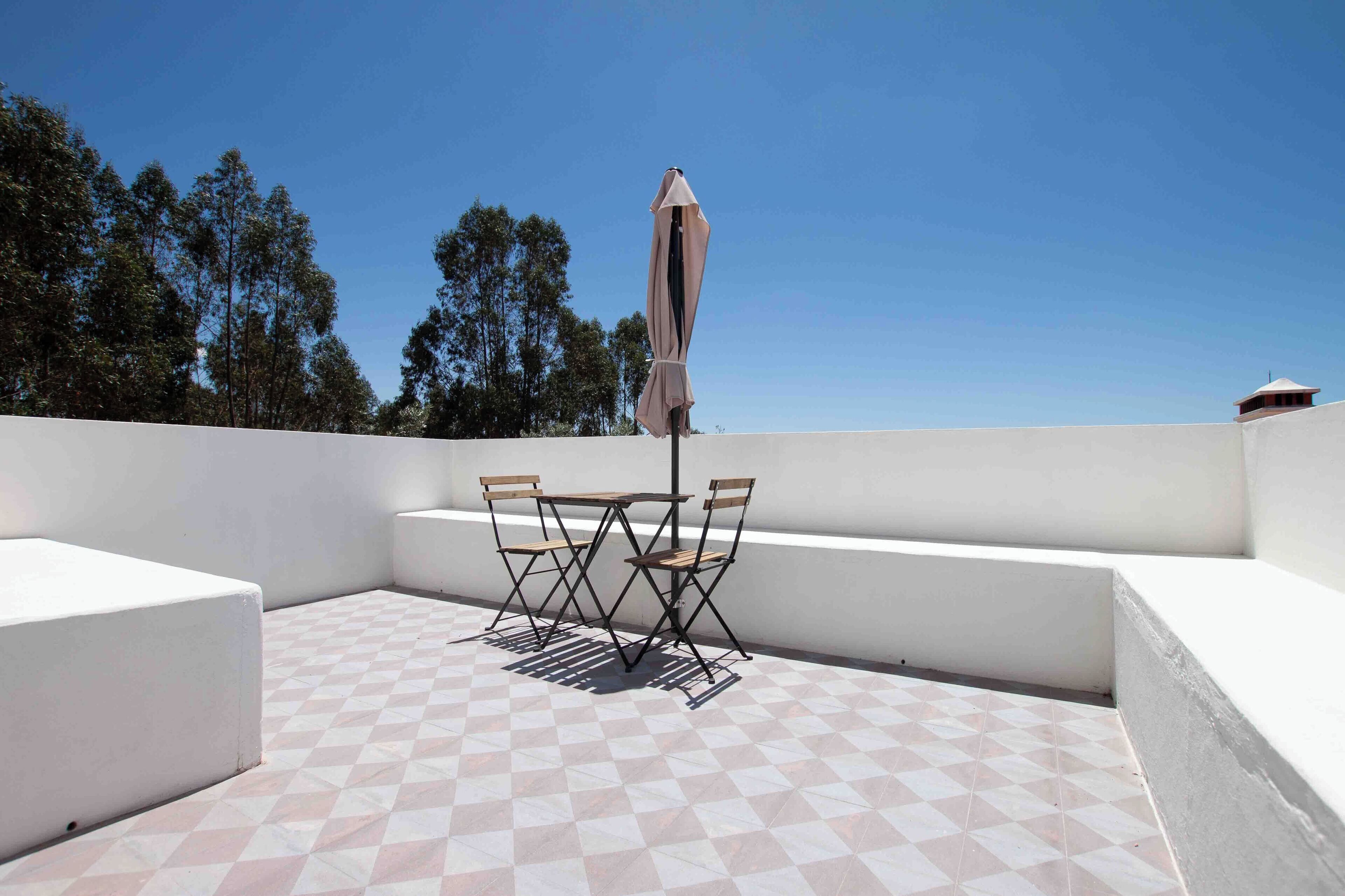 Family House, 3 Bedrooms, Courtyard View | Outdoor dining