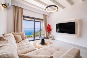 Smart TV, ping pong - Villa Vedere by Villa Plus (Kalami)