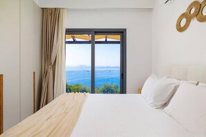 Iron/ironing board, free WiFi, bed sheets - Villa Vedere by Villa Plus (Kalami)