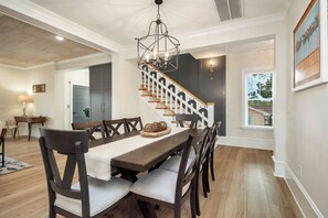 Dining - Villa Azul: Upscale Home with Pool, Elevator (Oak Island)