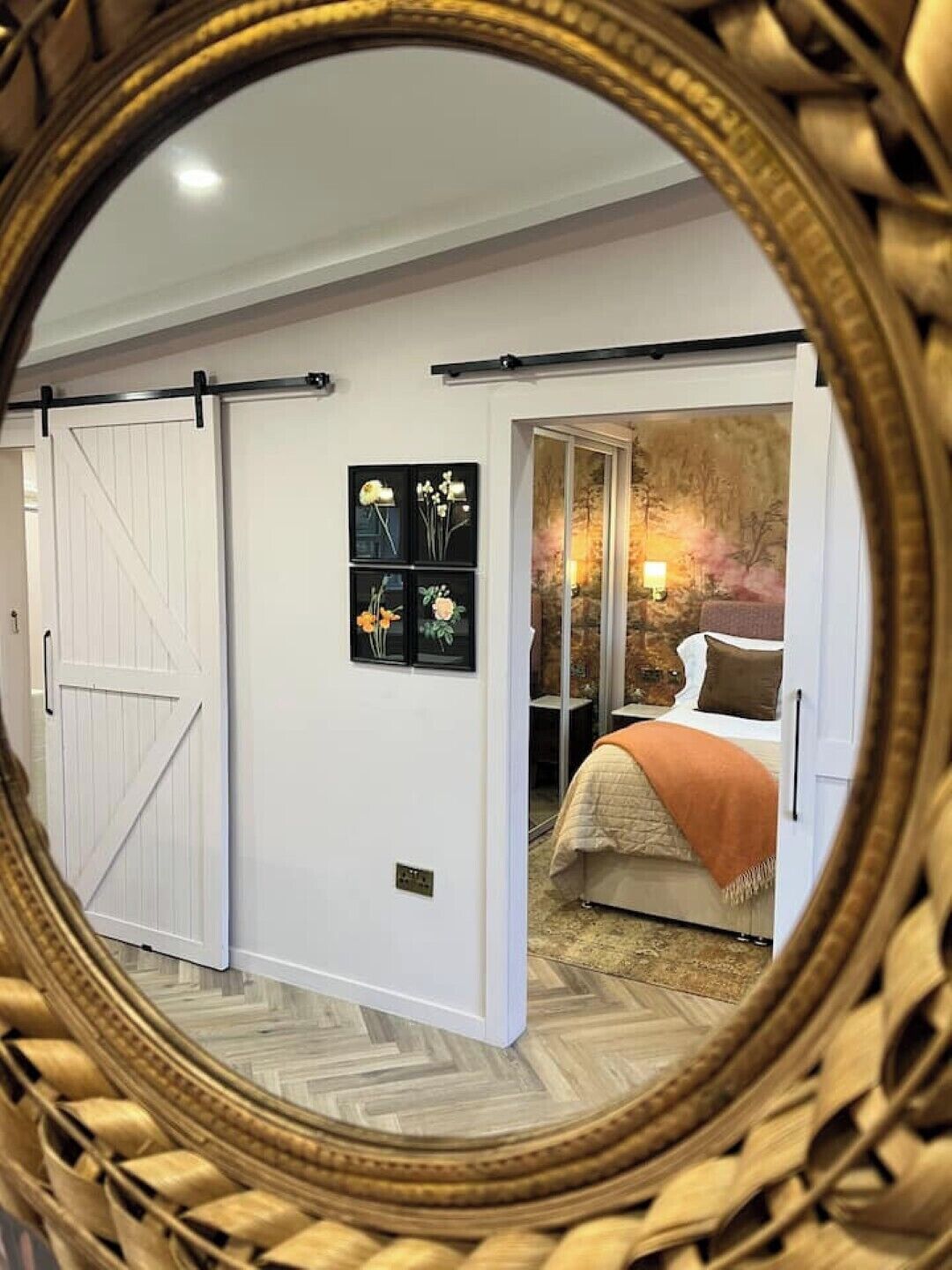 1 slaapkamer, een strijkplank/strijkijzer, gratis wifi, beddengoed