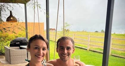 The Fuller's Shed All Weather Couples Rural Retreat with Private Hot tub