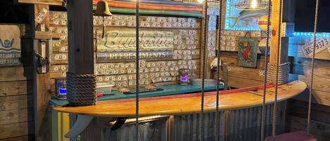 Bar (en la propiedad)