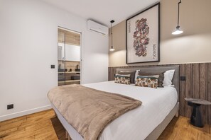 2 bedrooms, iron/ironing board, free WiFi, bed sheets - Quinte Flush, 2BR/2BA, 6 people (París)