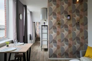 Interior - En Déplacement 5, Calme et lumineux (Tourcoing)