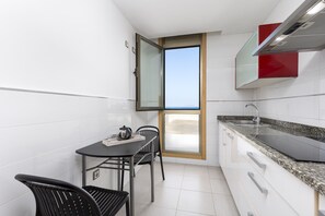 Microwave, oven, stovetop, coffee/tea maker - Home2Book Sunny Retreat in Corralejo (Corralejo)