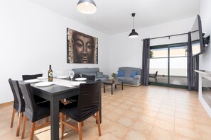 Dining - Home2Book Bright Villa with Pool, Corralejo (La Oliva)