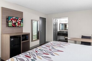 Bügeleisen/Bügelbrett, kostenloses WLAN, Bettwäsche