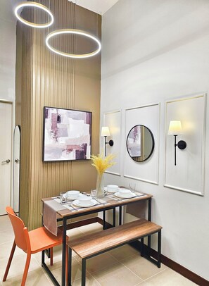 Dining - Condo in Davao City - 2BR Penthouse @ Verdon Parc (Davao City)