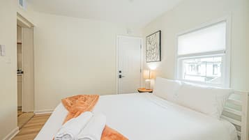 Internet, bed sheets