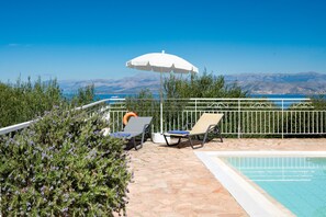 House - Villa Andreas in Lithiasmenos (Corfu)
