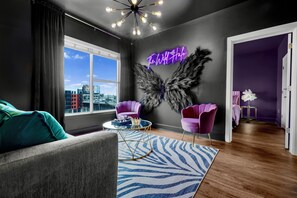 Interior - Downtown Nashville luxe stay walkable to Broadway, The Wild Halo (Nashville)