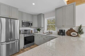 Fridge, microwave, oven, stovetop - Cedar Woods Retreat | Pine Vaulted Chalet | HotTub (Big Bass Lake)