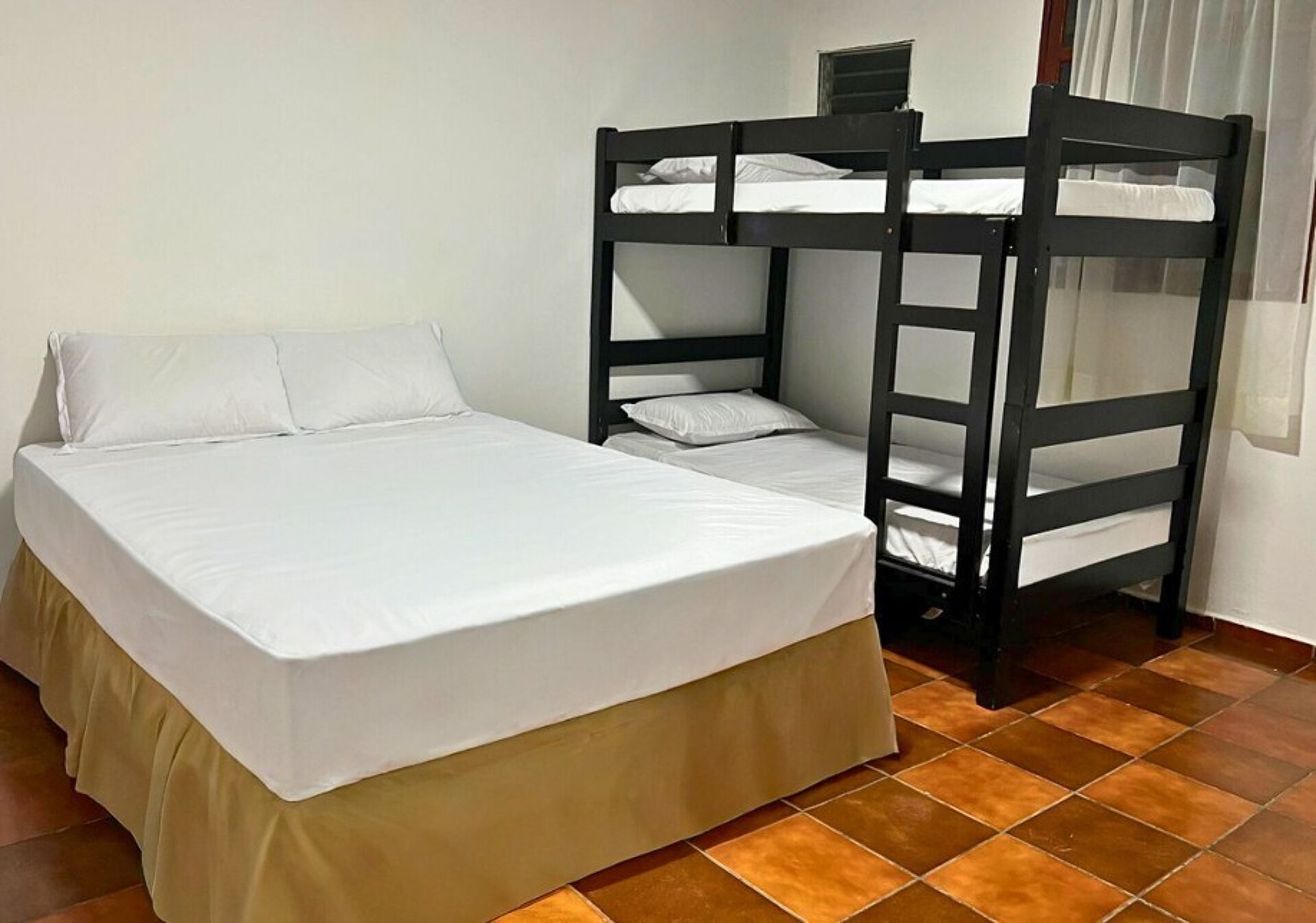 4 bedrooms