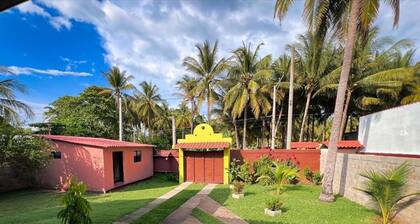 Quinta Hojas de Mar - Las Hojas Beach