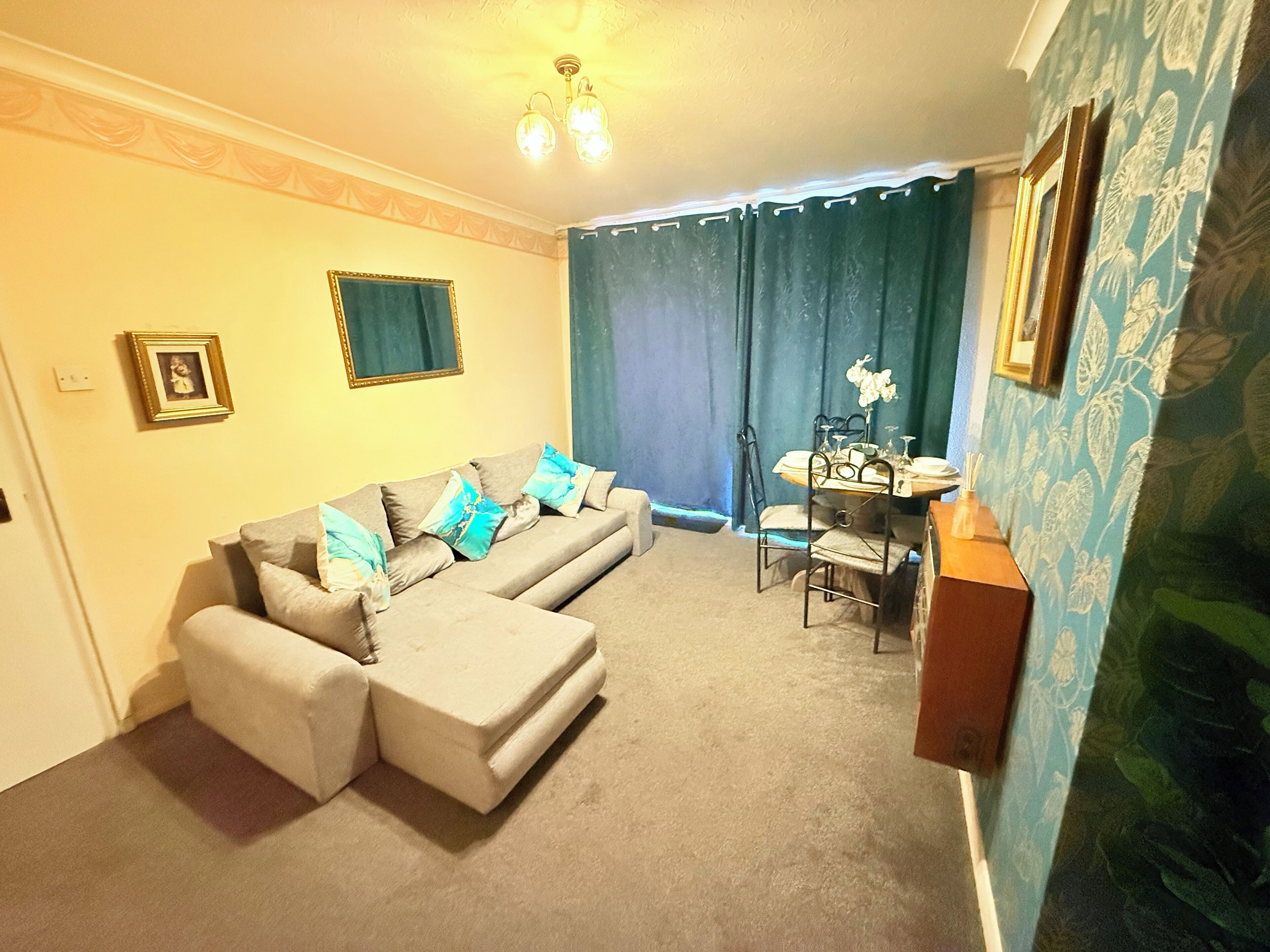 บ้านพัก, 4 ห้องนอน, ห้องครัว, วิวสวน | บริเวณนั่งเล่น