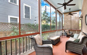 Interior - The Majestic Fern (Savannah)