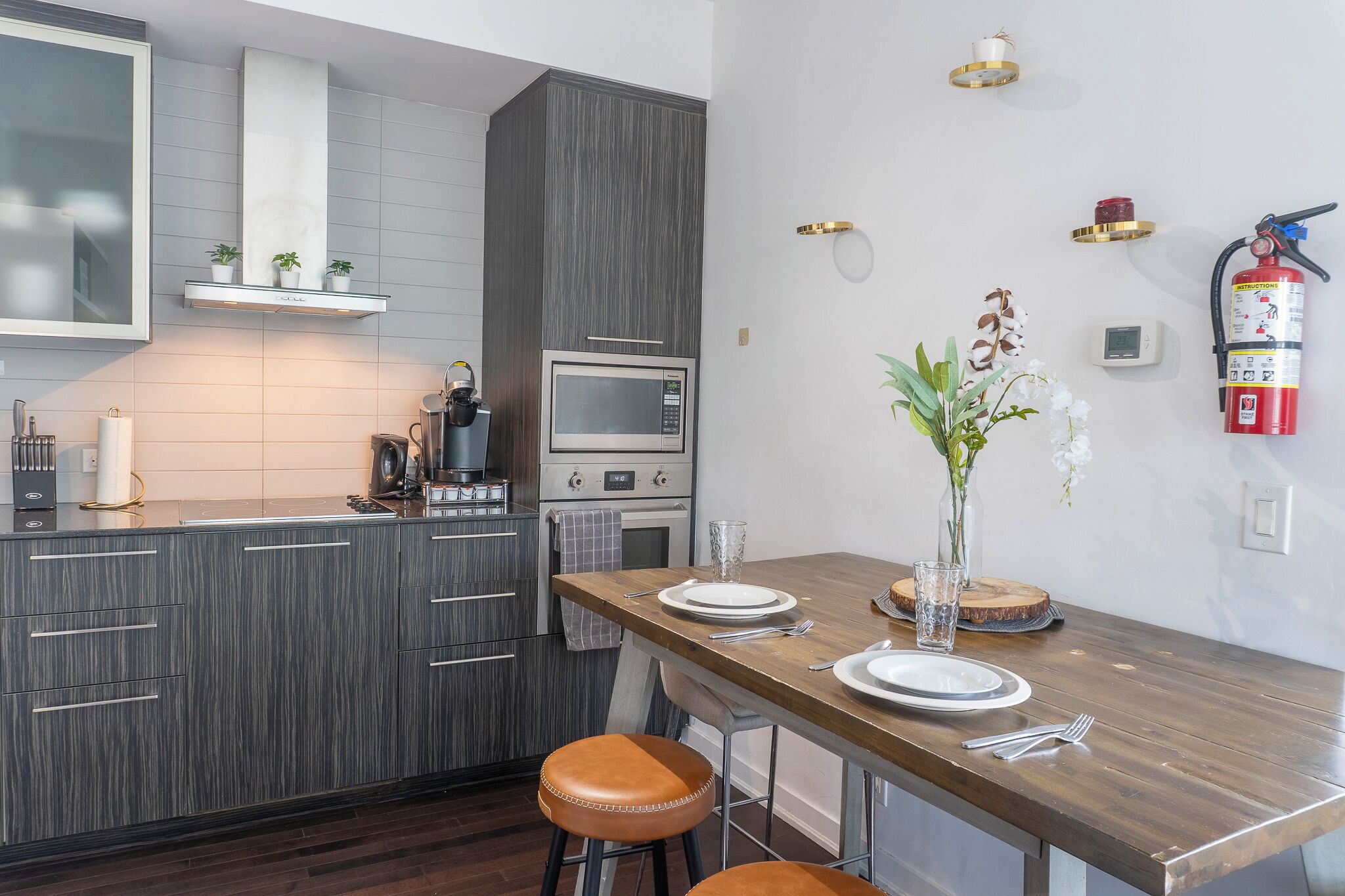 Habitación doble Confort, vista a la ciudad | Cocina privada | Cafetera y tetera y tetera eléctrica 