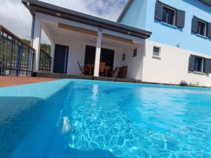 Pool - Welcome to the villa at M.A.G. Rest, tranquility and relaxation await you. (Saint-Leu)