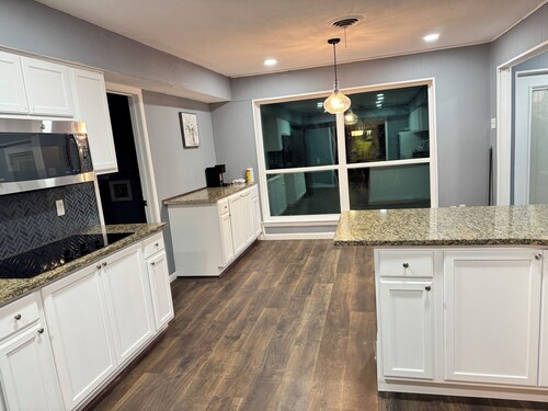 Welcome to Krown Ranch. Your Rustic Retreat