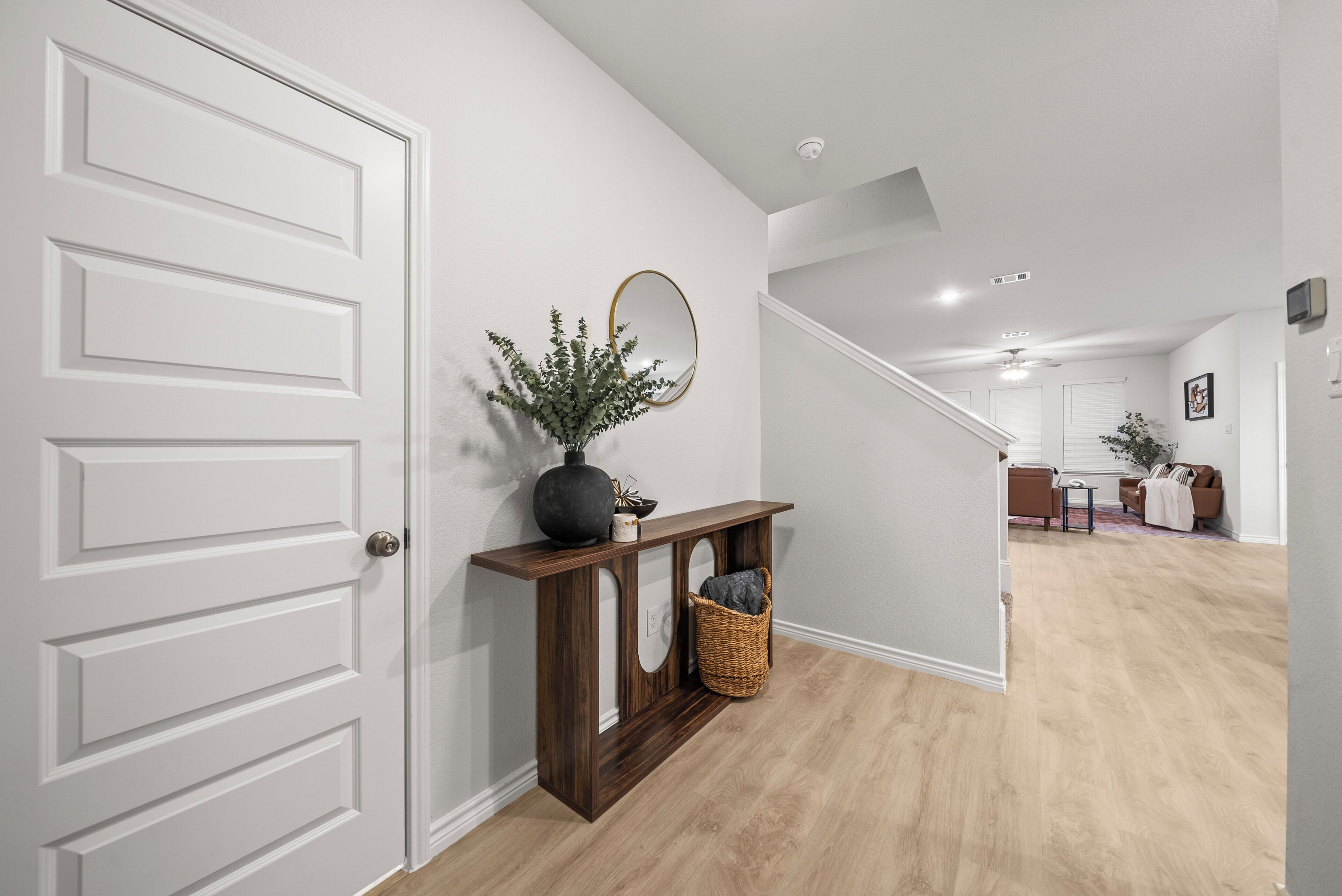 Luxury Duplex, Patio | Iron/ironing board, free WiFi, bed sheets