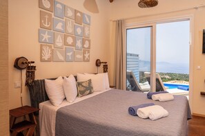 1 bedroom, iron/ironing board, WiFi, bed sheets - Villa Sol. Welcome to your dream getaway. Breathtaking views in quiet location. (Magganos)