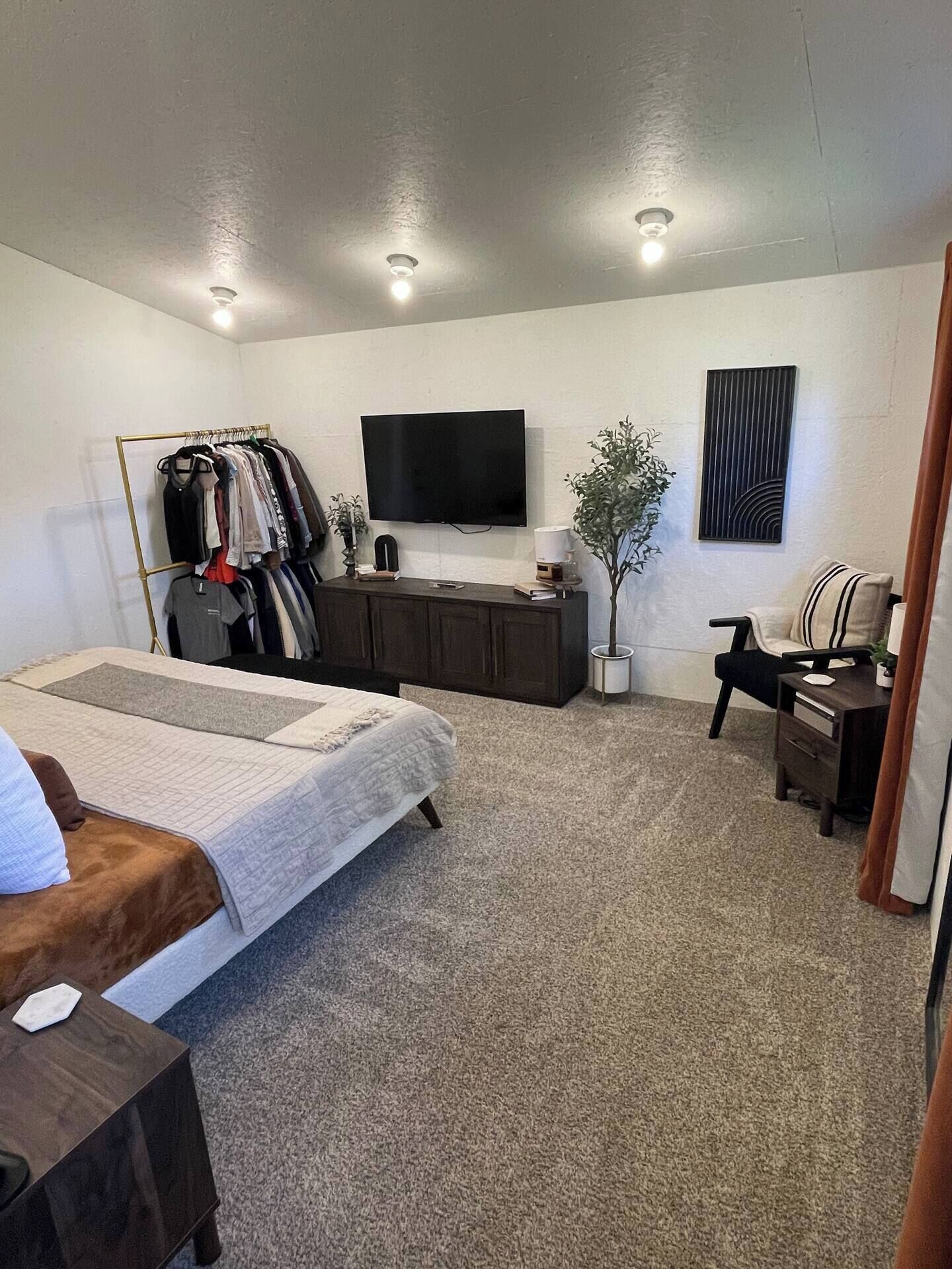 熨斗/熨衣板、WiFi、床单