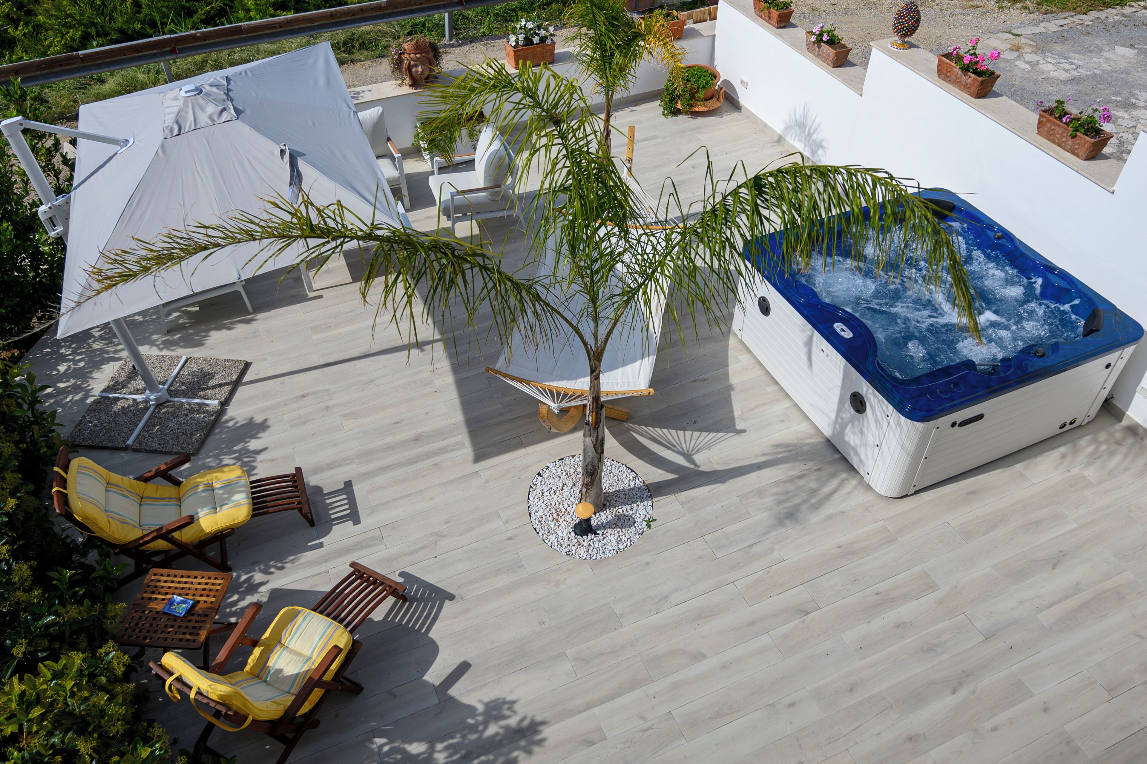 Villa, Garden View | Private spa tub