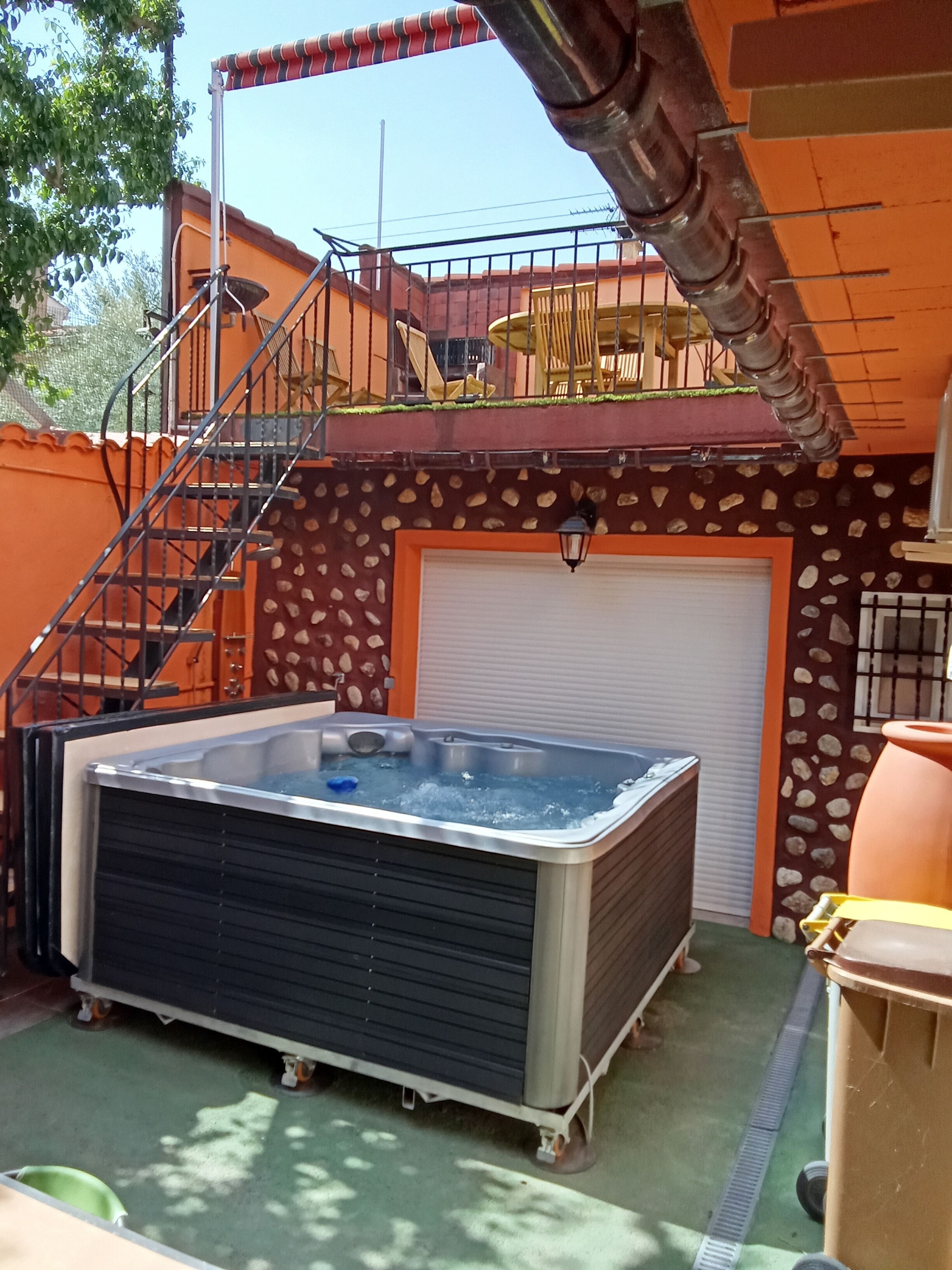 室外 SPA 浴池