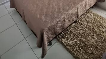 2 quartos, Wi-Fi, roupa de cama, acesso para cadeiras de rodas