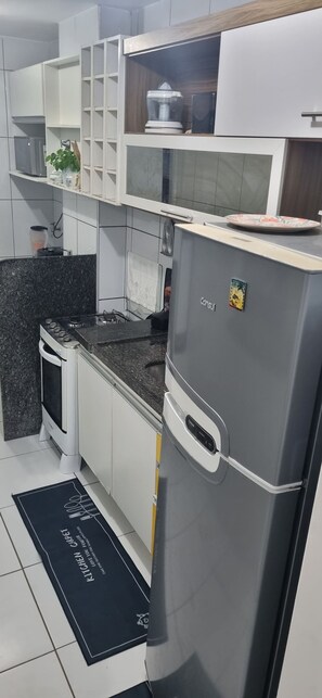 Private kitchen - São Luís Apartment (São Luís)